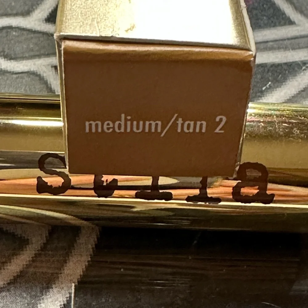⚡️STILA Pixel Perfect Concealer - Shade Medium/Tan 2
